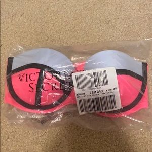 Color block bikini top